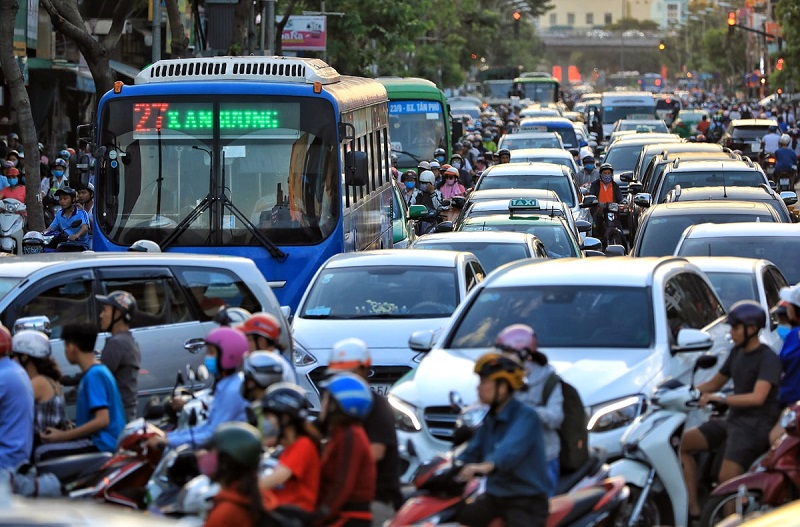 Giải pháp tránh những con đường hay kẹt xe nhất Sài Gòn